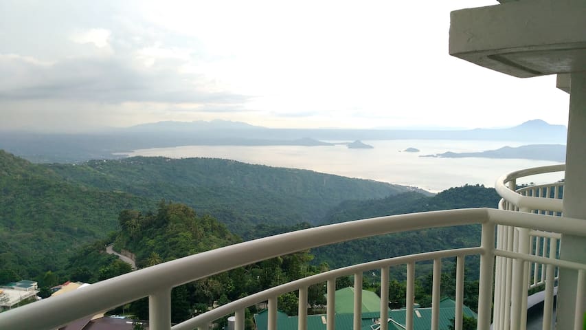 Sweet Escape @ Cityland Tagaytay