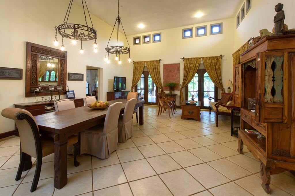 Dining area with coffee table
