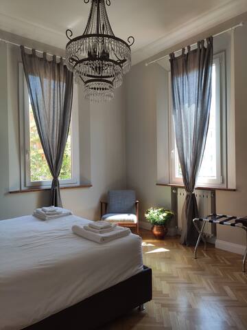 Charming flat Milazzo 32 Bologna gallery image 5