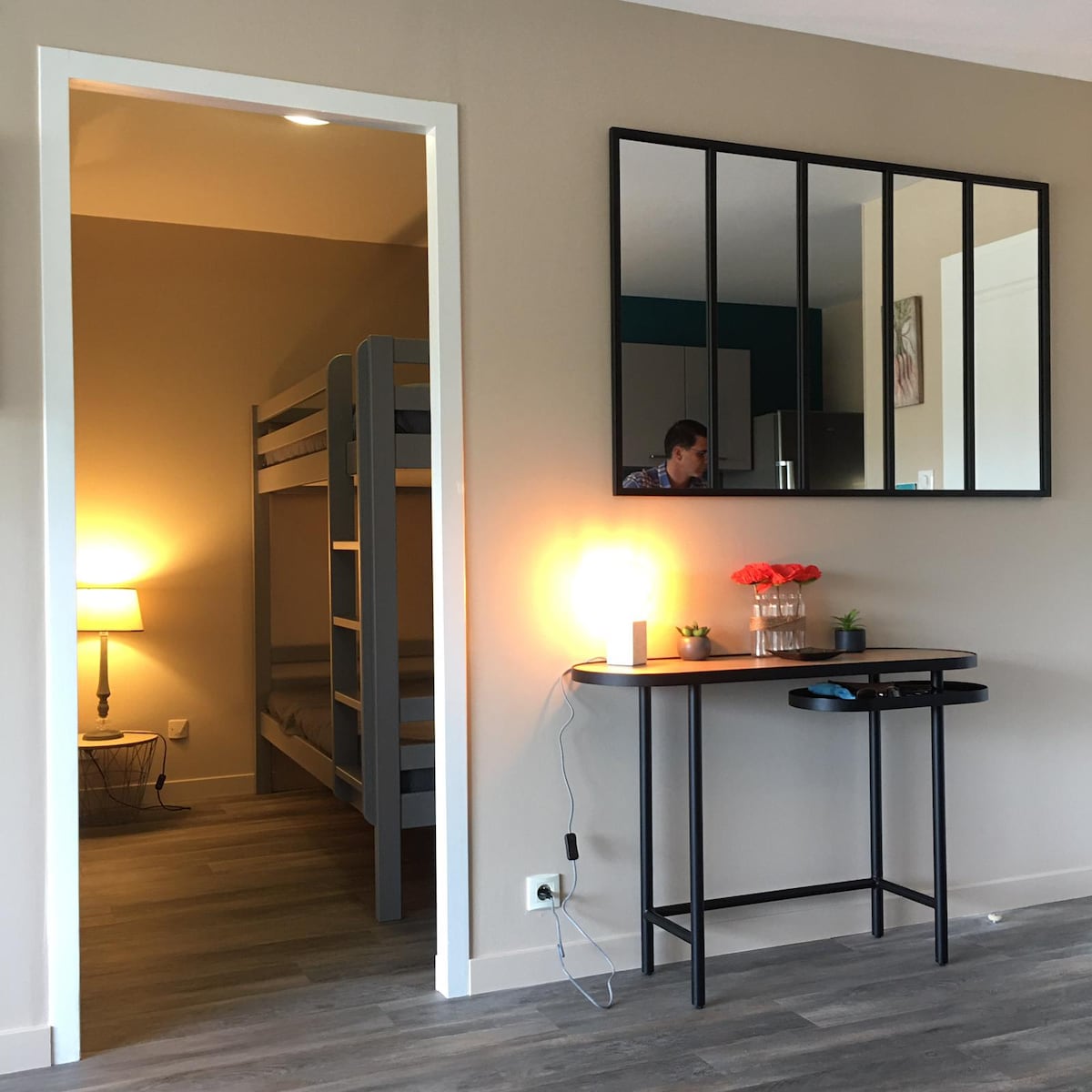 Chambre ouverte avec lits superposés 80x190