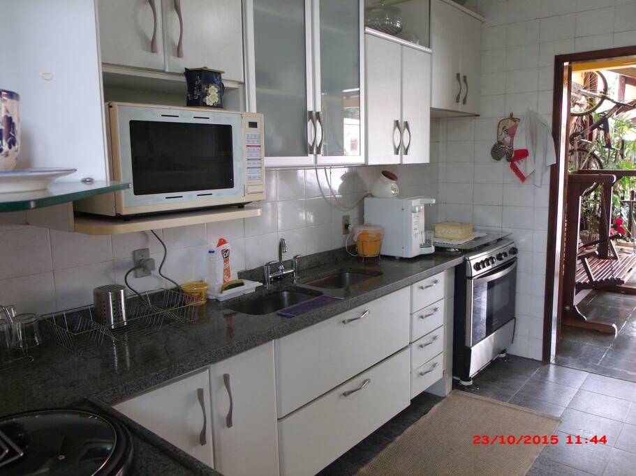 COZINHA AMPLA