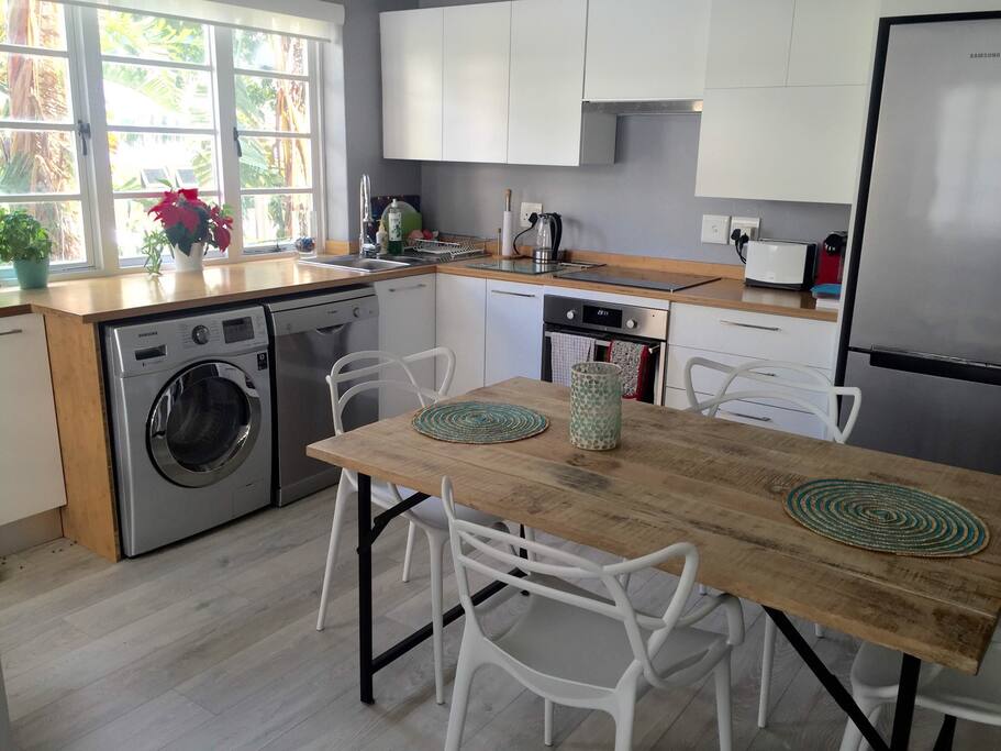 Kitchen and dining area