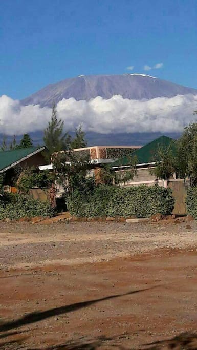 Mt.kilimanjaro is well seen each and every time.