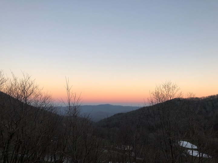 Seven Devils Vacation Rentals & Homes North Carolina, United States