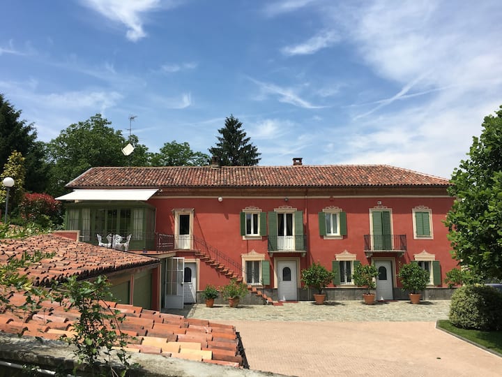Beautiful Italian Villa with swimming pool