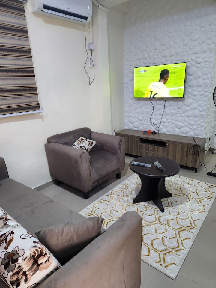 Surulere Vacation Rentals & Homes - Surulere, Ikeja, Nigeria | Airbnb