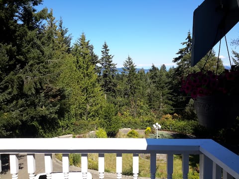 Five Star Ocean View Victorian Family  Horth Hill