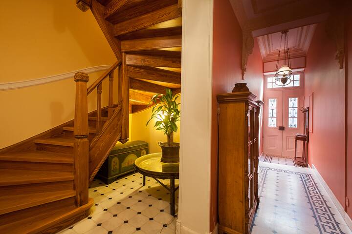 Rare Parthenon View: Acropolis Apartment & Terrace gallery image 5