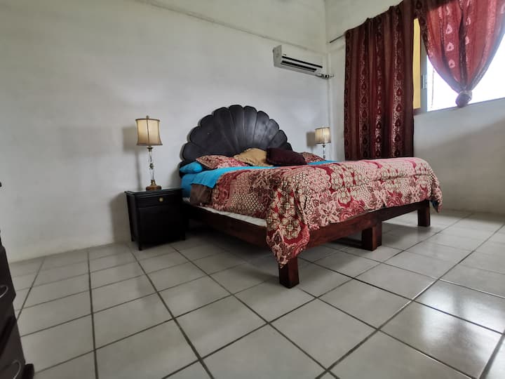 غرفة النوم 1