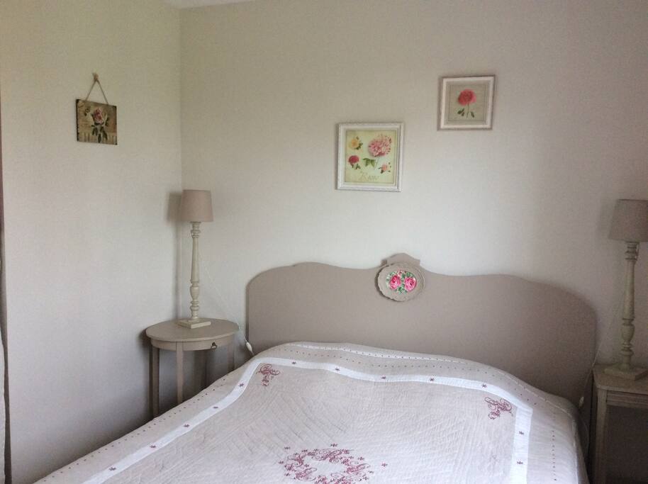 Chambre 1 , 2 lits de 80 ou lit de160