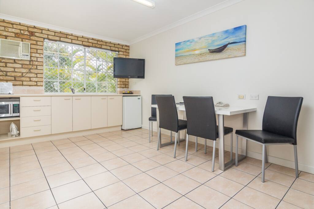 2 Bedroom Unit