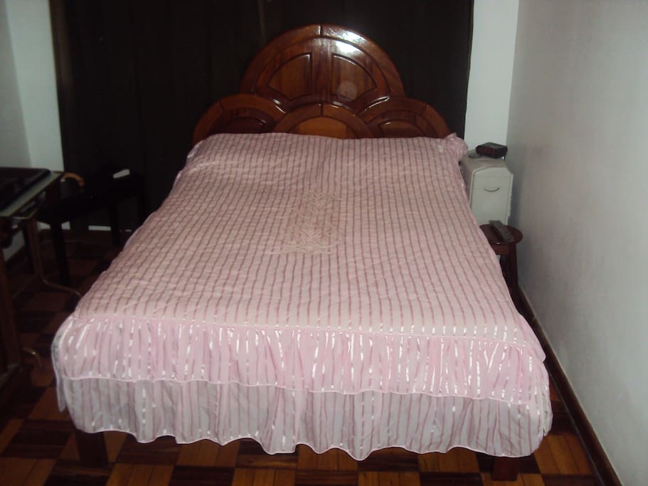 Quarto 1 - Cama de casal