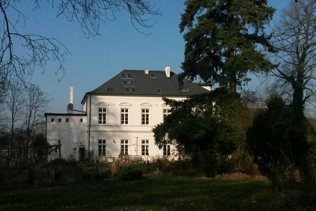 Februar 2016