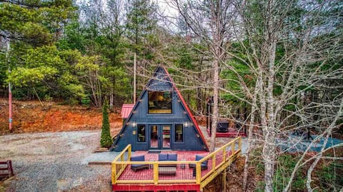 Secluded A-Frame | Amazing View | Couples Getaway