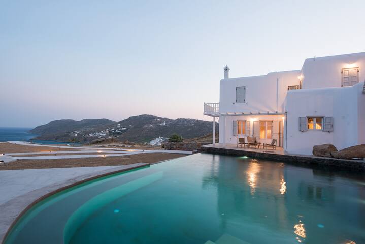 Sea View,Pool, Padel Tennis, Tavern, Heli Pad