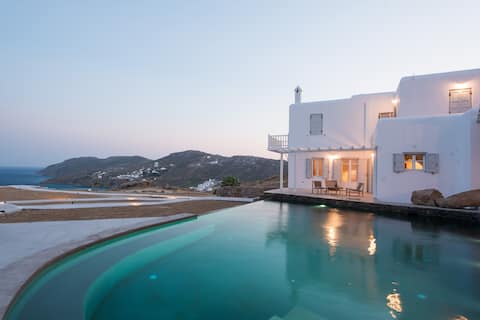 Sea View,Pool, Padel Tennis, Tavern, Heli Pad