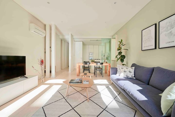 Deluxe Saldanha Plaza w/ AC & Parking