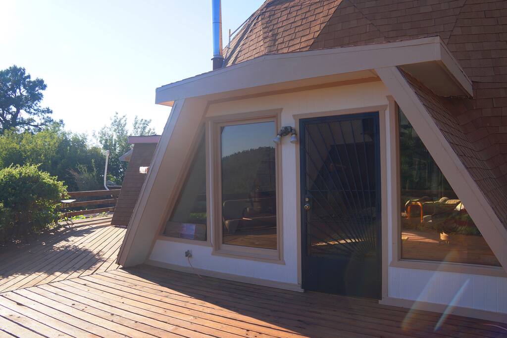 The Domes Big Home, Plenty of Room for Everyone Dome houses for