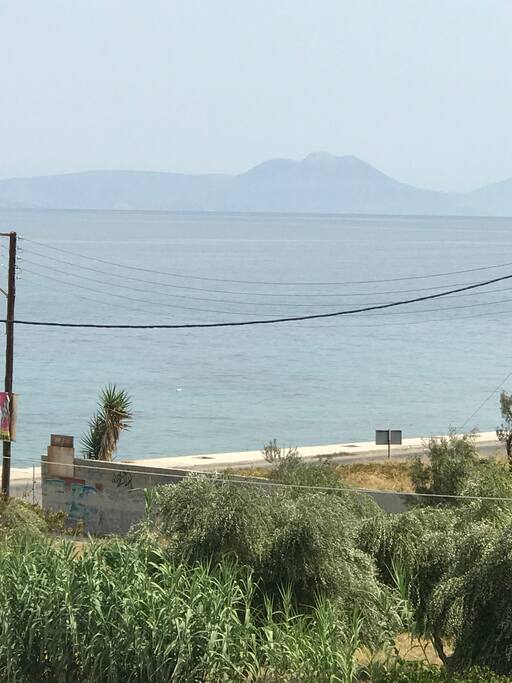 ΘΕΑ ΑΠΟ ΒΕΡΑΝΤΑ