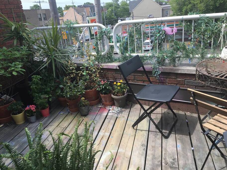 balcony