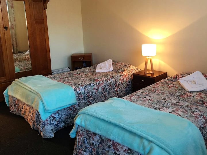 Cradle Mt Area -  Private  Room  #3