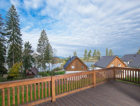 Lipno.club - Villa No. 15 on the banks of Lipno