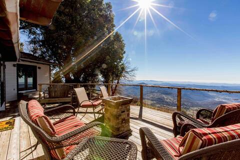 Ocean Views-Deck-Fire Pit-BBQ-Dogs Free-No Chores!