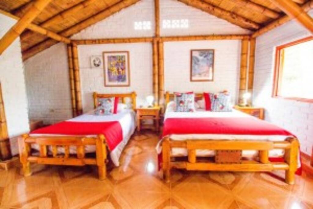 habitación cama doble y sencilla