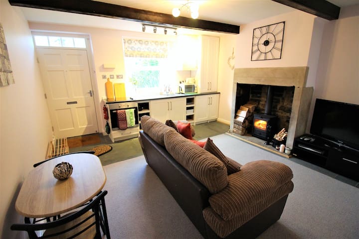 Cozy Cottage Cottages For Rent In West Yorkshire England