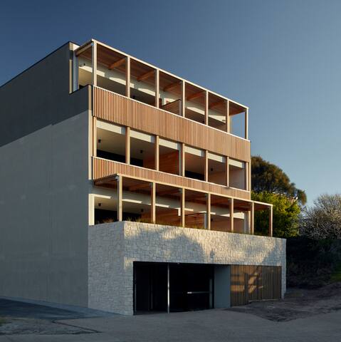 Carmel at Sorrento Exclusive Penthouse gallery image 4