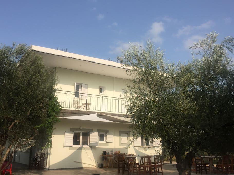 Apartment building