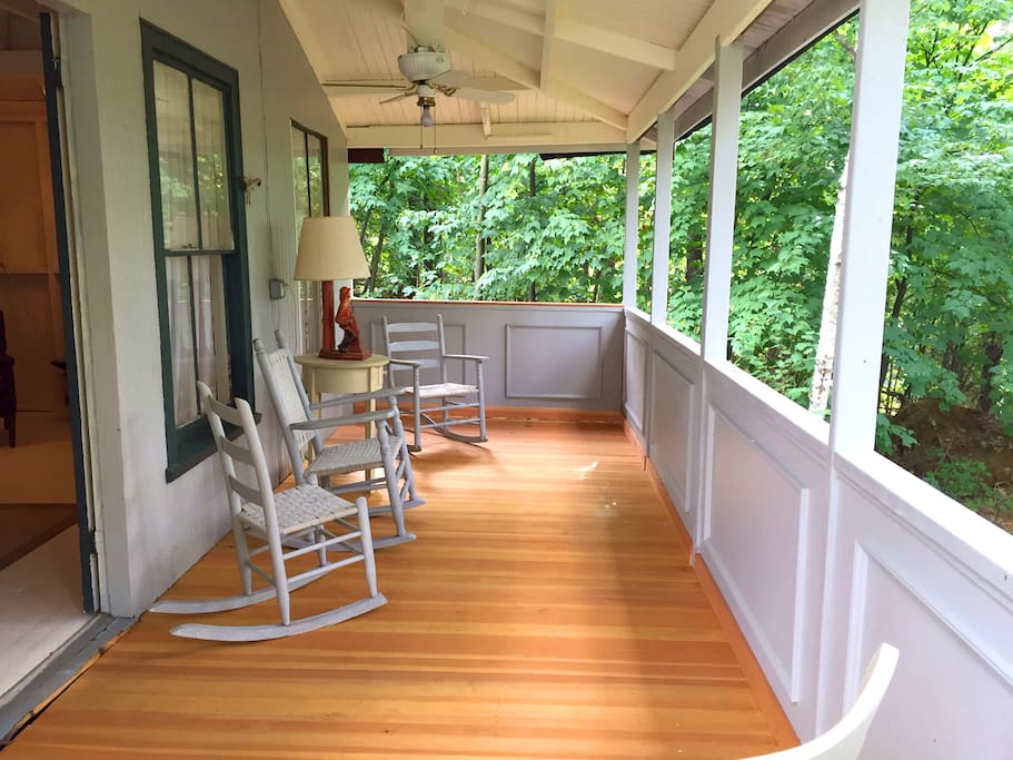 Front Porch- Brand new front porch now enclosed with screens