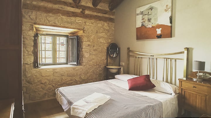 Single room upper floor