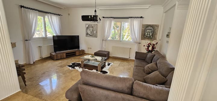 Girne Karşıyaka 3+1 Havuzluvilla - Cyprus