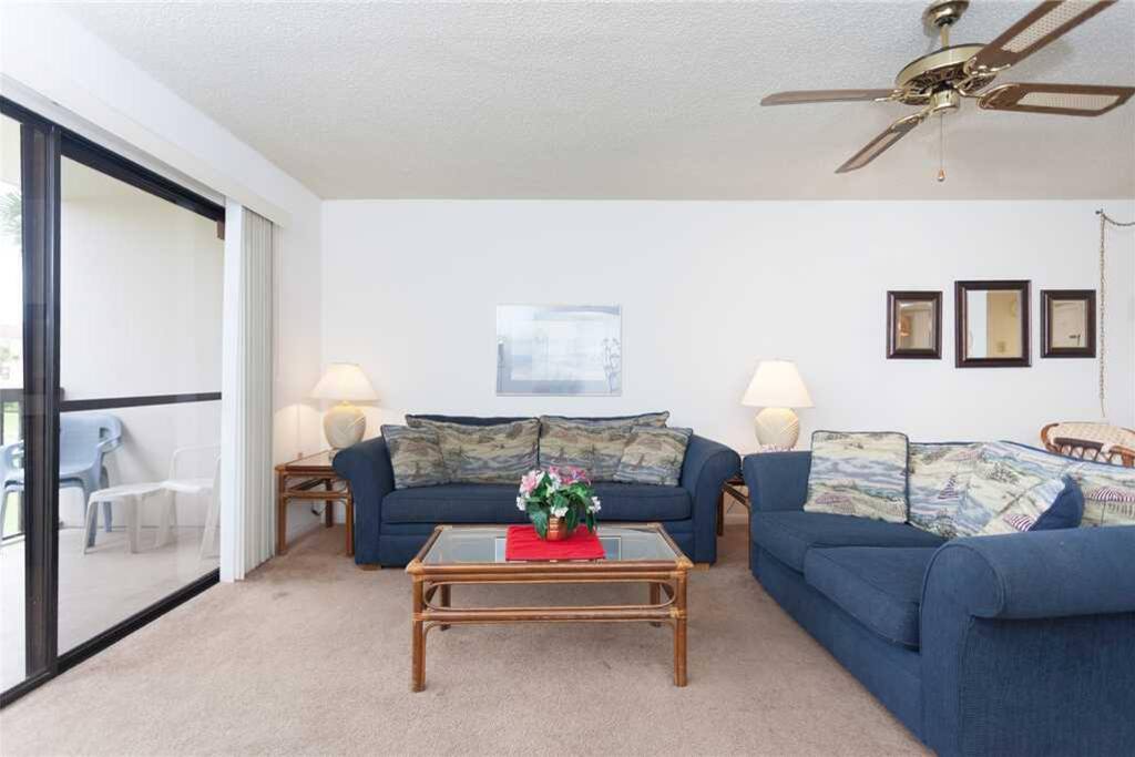 Relaxation - Settle into the comfortable living room furniture, make plans for the day, and enjoy spending time with friends and