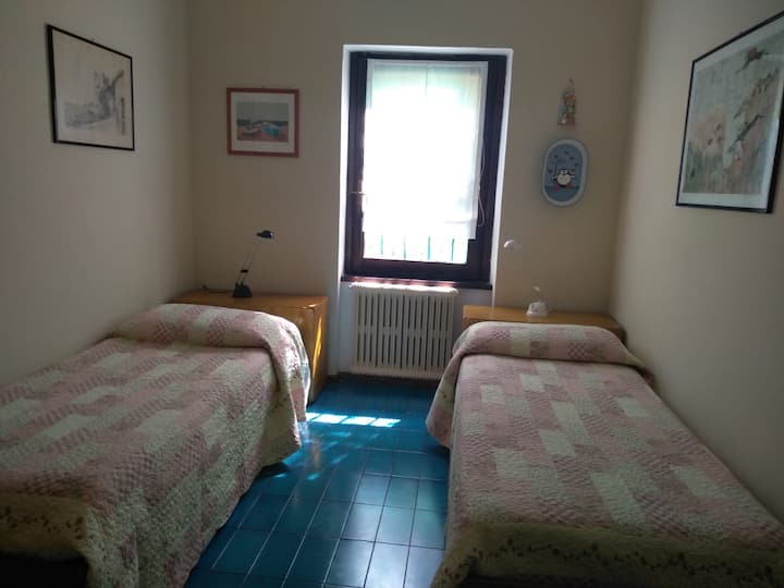 стая 2 единични легла