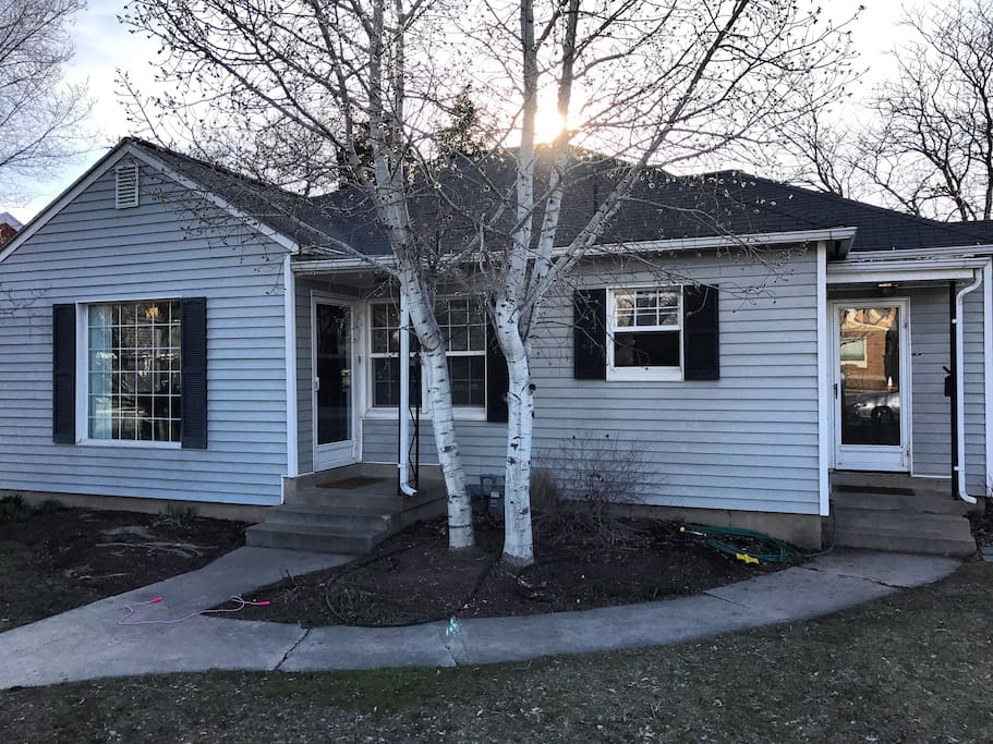 Front of house - enter on the left