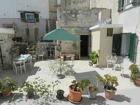 PASSAGE TO THE SEA Giovinazzo BA07202291000000383