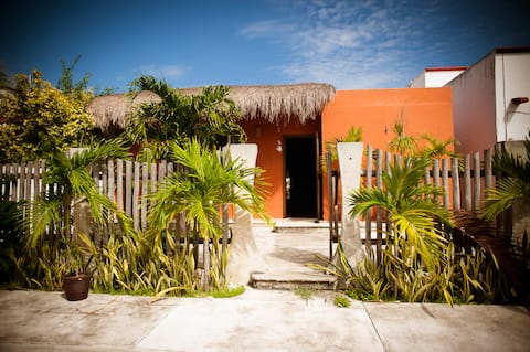 Top Airbnb: Casa Las Orquídeas | 3 Bikes + Starlink Wi-Fi in Mahahual