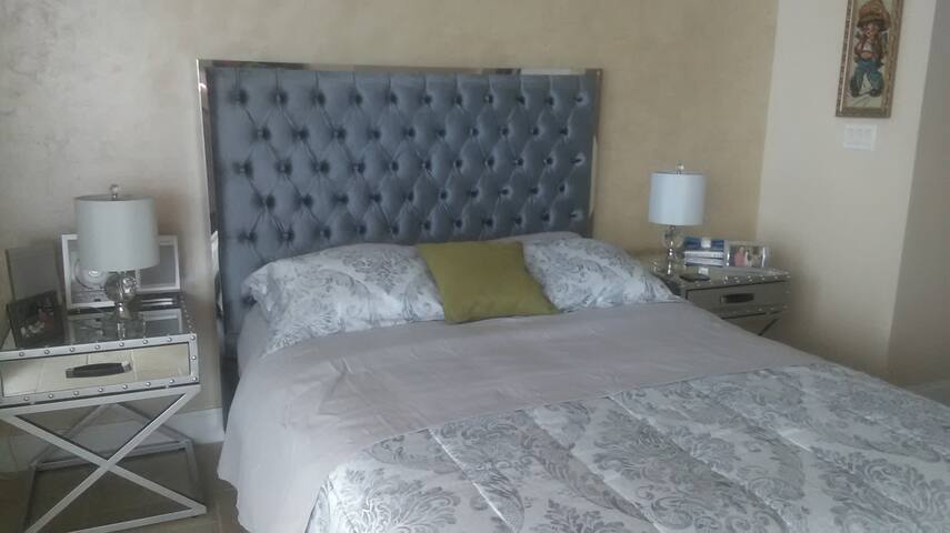 Luxury Condo Ocean View Paradise gallery image 3