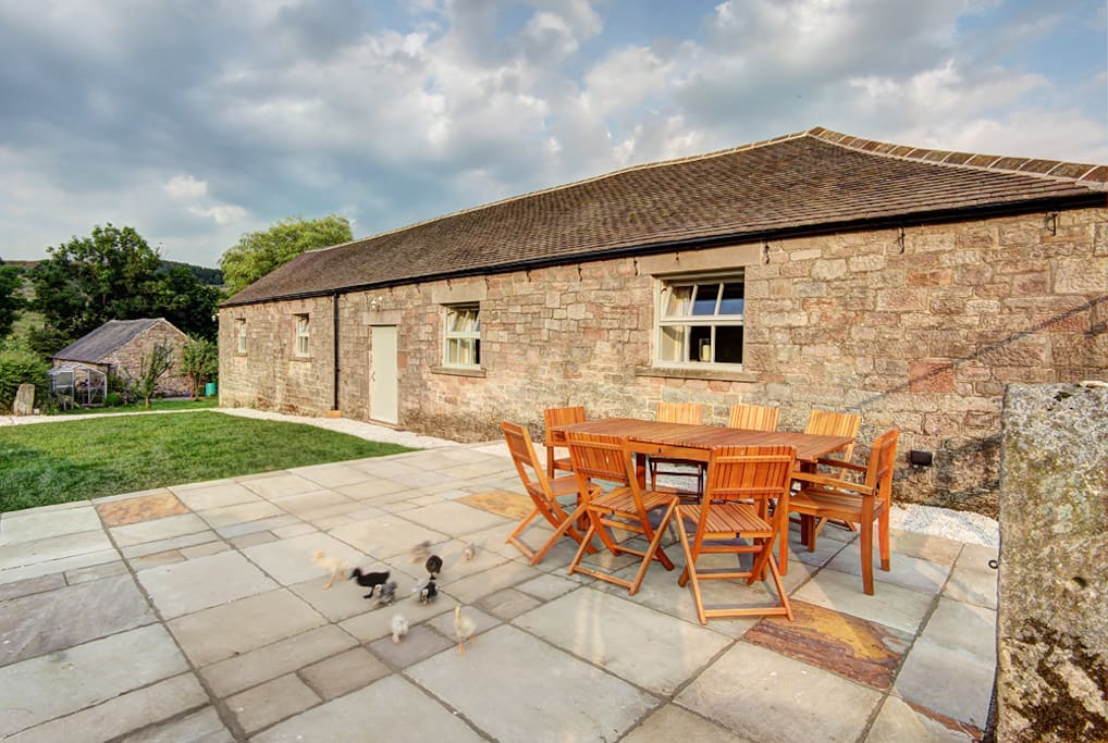 The Barn Dale End House, Gratton nr Bakewell Cottages for Rent in