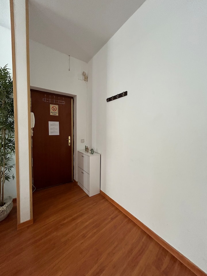 N33d Bright Apartment, 2 Brd 1 Bthr, Sleeps 5, Sol - Chamartín