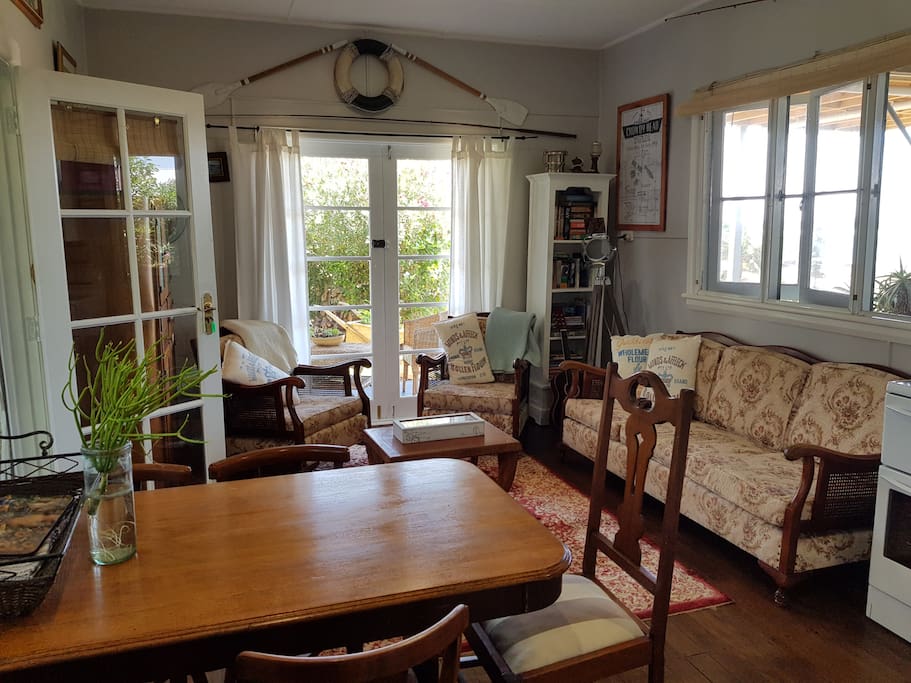Open the french doors and enjoy the ocean breezes. The cottage is cool and airy in the warm weather, cosy in the cooler months
