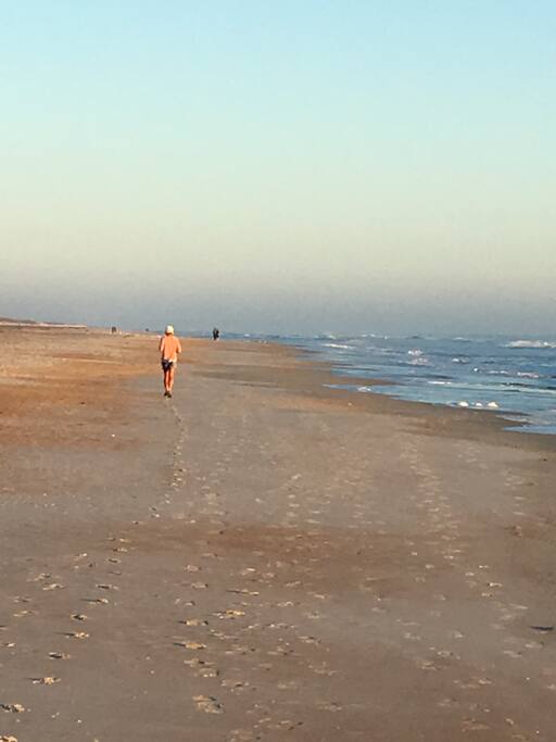 .75 miles to the beach