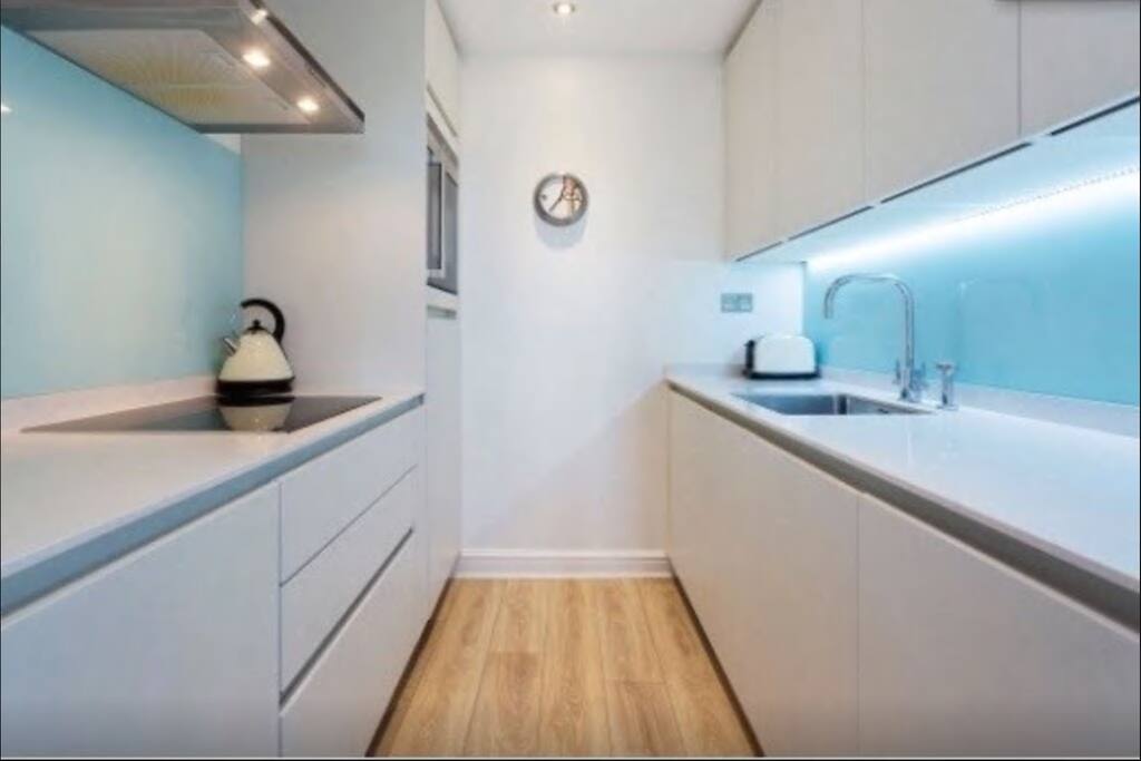 Modern, equipped kitchen