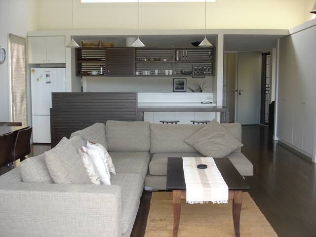 The Breakers Holiday House gallery image 3