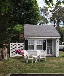 Sweet Romantic Studio  at Michael's Cottages