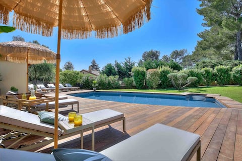 Mougins - High-end villa in quiet and fancy place