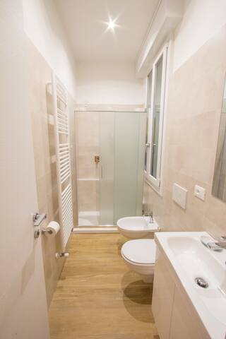 BOLOGNA BNB CENTRO/CENTER, FIERA/FAIRY, OSPEDALE gallery image 3