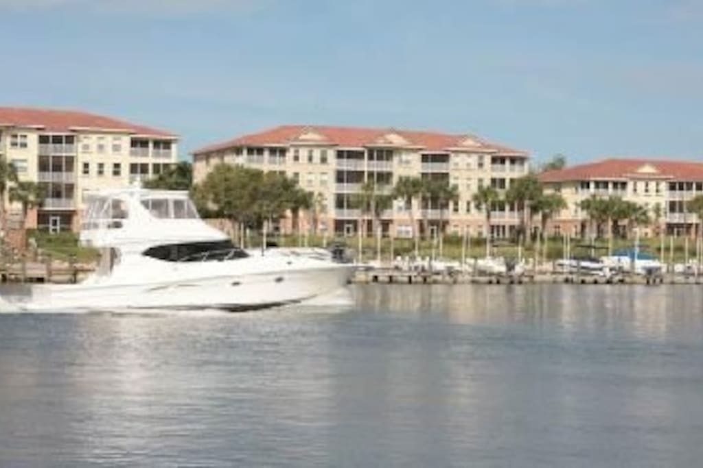 Intracoastal waterway used by many types of boats for seasonal migration.